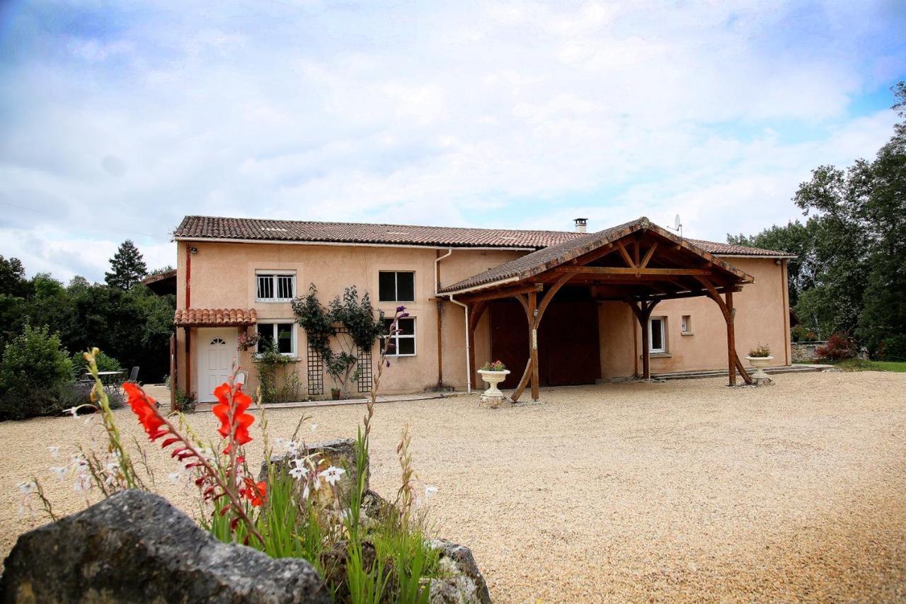 Apartamento Launie Lea Eyzerac Exterior foto